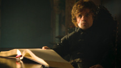 extant_GameOfThrones_3x04-KissedByFire_5818