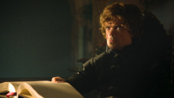 extant_GameOfThrones_3x04-KissedByFire_5832