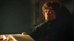 extant_GameOfThrones_3x04-KissedByFire_5833