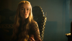 extant_GameOfThrones_3x04-KissedByFire_5835