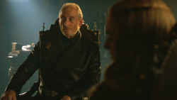 extant_GameOfThrones_3x04-KissedByFire_5843