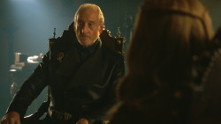 extant_GameOfThrones_3x04-KissedByFire_5845