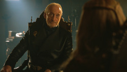 extant_GameOfThrones_3x04-KissedByFire_5856