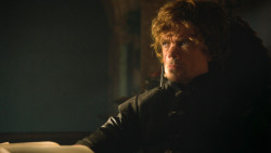 extant_GameOfThrones_3x04-KissedByFire_5858
