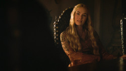 extant_GameOfThrones_3x04-KissedByFire_5860