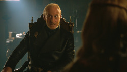 extant_GameOfThrones_3x04-KissedByFire_5865