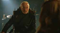 extant_GameOfThrones_3x04-KissedByFire_5874
