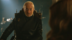 extant_GameOfThrones_3x04-KissedByFire_5879
