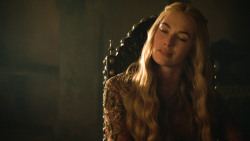 extant_GameOfThrones_3x04-KissedByFire_5905