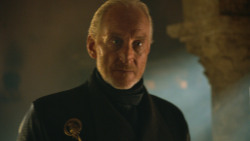 extant_GameOfThrones_3x04-KissedByFire_5913