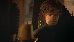 extant_GameOfThrones_3x04-KissedByFire_5932