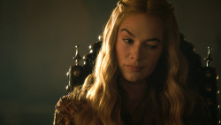 extant_GameOfThrones_3x04-KissedByFire_5934