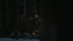 extant_GameOfThrones_3x05-TheClimb_0010