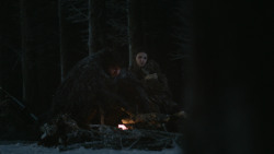 extant_GameOfThrones_3x05-TheClimb_0014