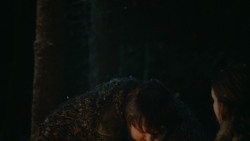 extant_GameOfThrones_3x05-TheClimb_0069