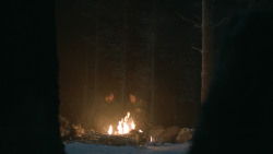 extant_GameOfThrones_3x05-TheClimb_0257