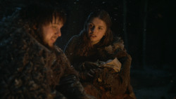 extant_GameOfThrones_3x05-TheClimb_0276
