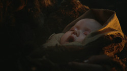 extant_GameOfThrones_3x05-TheClimb_0331