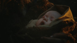 extant_GameOfThrones_3x05-TheClimb_0334