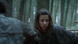 extant_GameOfThrones_3x05-TheClimb_0426