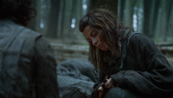 extant_GameOfThrones_3x05-TheClimb_0544