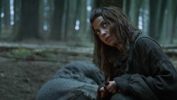 extant_GameOfThrones_3x05-TheClimb_0587
