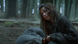 extant_GameOfThrones_3x05-TheClimb_0588