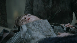 extant_GameOfThrones_3x05-TheClimb_0653