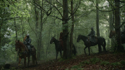 extant_GameOfThrones_3x05-TheClimb_1311