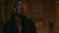 extant_GameOfThrones_3x05-TheClimb_1466