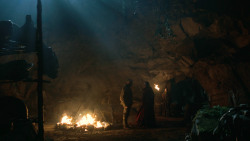 extant_GameOfThrones_3x05-TheClimb_1480