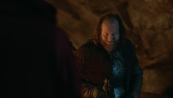 extant_GameOfThrones_3x05-TheClimb_1567