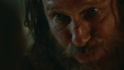 extant_GameOfThrones_3x05-TheClimb_1639