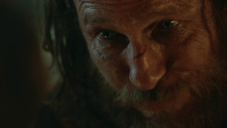 extant_GameOfThrones_3x05-TheClimb_1640