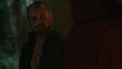 extant_GameOfThrones_3x05-TheClimb_1657