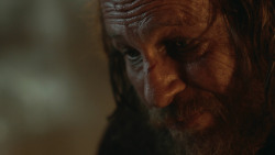 extant_GameOfThrones_3x05-TheClimb_1676