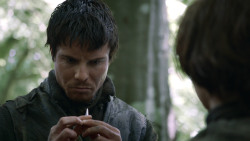 extant_GameOfThrones_3x05-TheClimb_1799