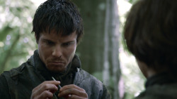 extant_GameOfThrones_3x05-TheClimb_1800