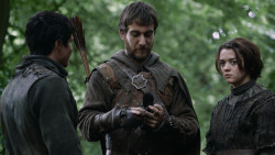 extant_GameOfThrones_3x05-TheClimb_1820