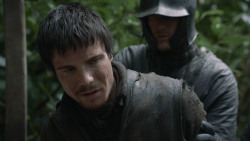 extant_GameOfThrones_3x05-TheClimb_1976