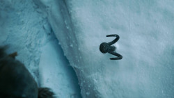 extant_GameOfThrones_3x05-TheClimb_2102