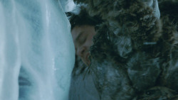 extant_GameOfThrones_3x05-TheClimb_2170