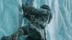 extant_GameOfThrones_3x05-TheClimb_2203