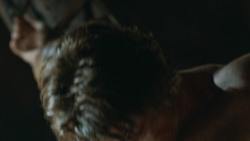 extant_GameOfThrones_3x05-TheClimb_2249