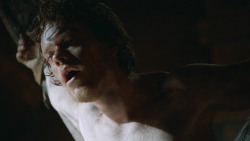 extant_GameOfThrones_3x05-TheClimb_2279