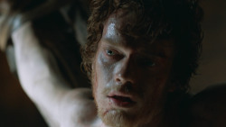 extant_GameOfThrones_3x05-TheClimb_2295