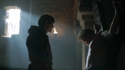 extant_GameOfThrones_3x05-TheClimb_2320