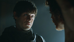 extant_GameOfThrones_3x05-TheClimb_2346