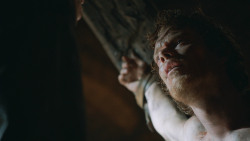 extant_GameOfThrones_3x05-TheClimb_2353