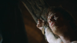 extant_GameOfThrones_3x05-TheClimb_2355